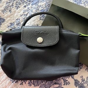Longchamp La Pliage pouch with handle